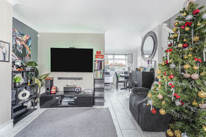 Lounge- click for photo gallery